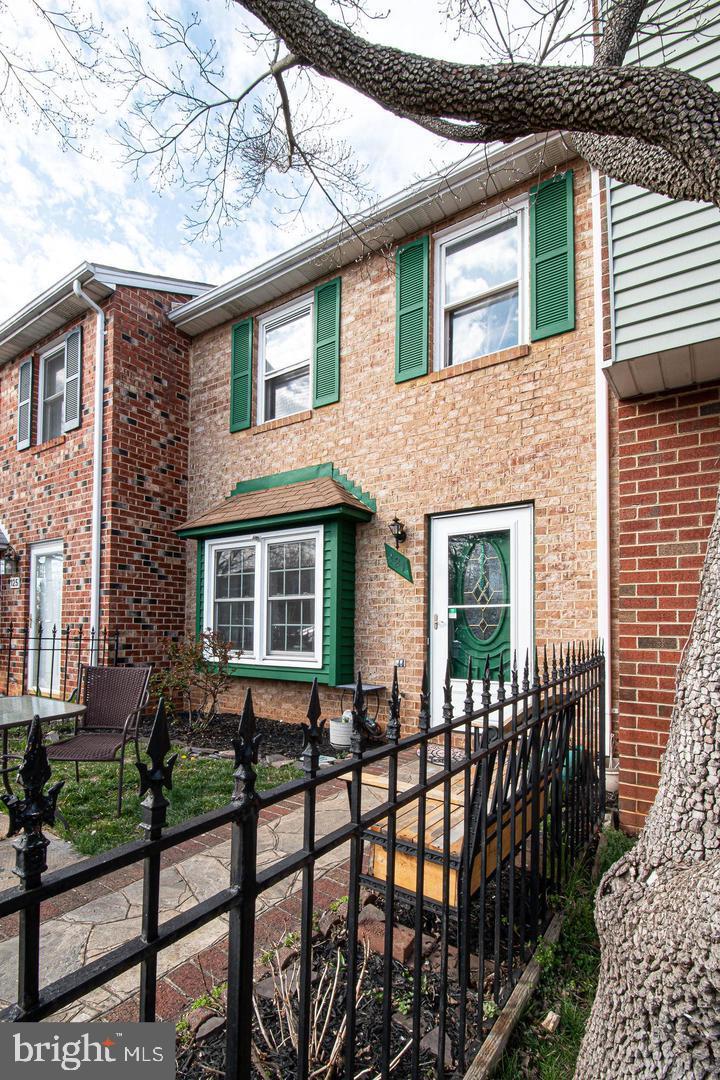 121 Elsia Drive Front Royal, VA 22630 - Photo 2 of 2