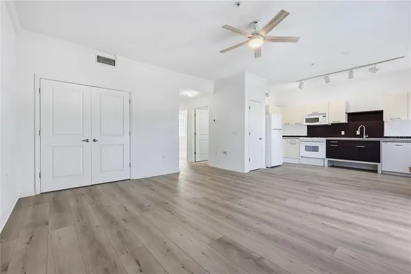 $239,000 | 20 Southwest 6th Street, Unit 304, Gainesville, FL 32601