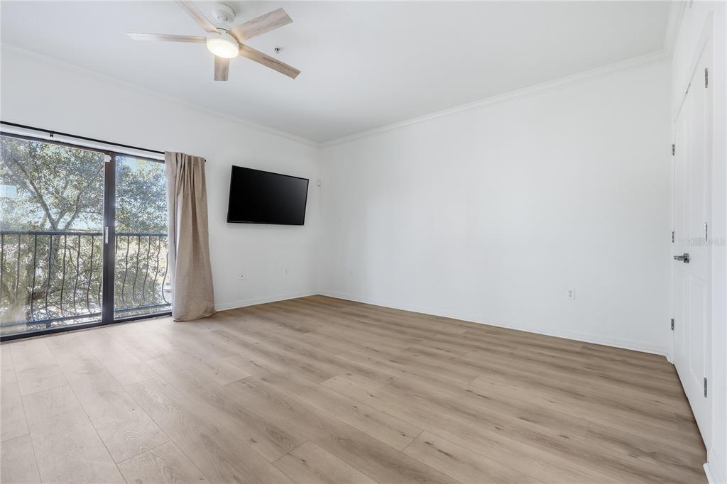 20 Southwest 6th Street, Unit 304 Gainesville, FL 32601 - Photo 5 of 24