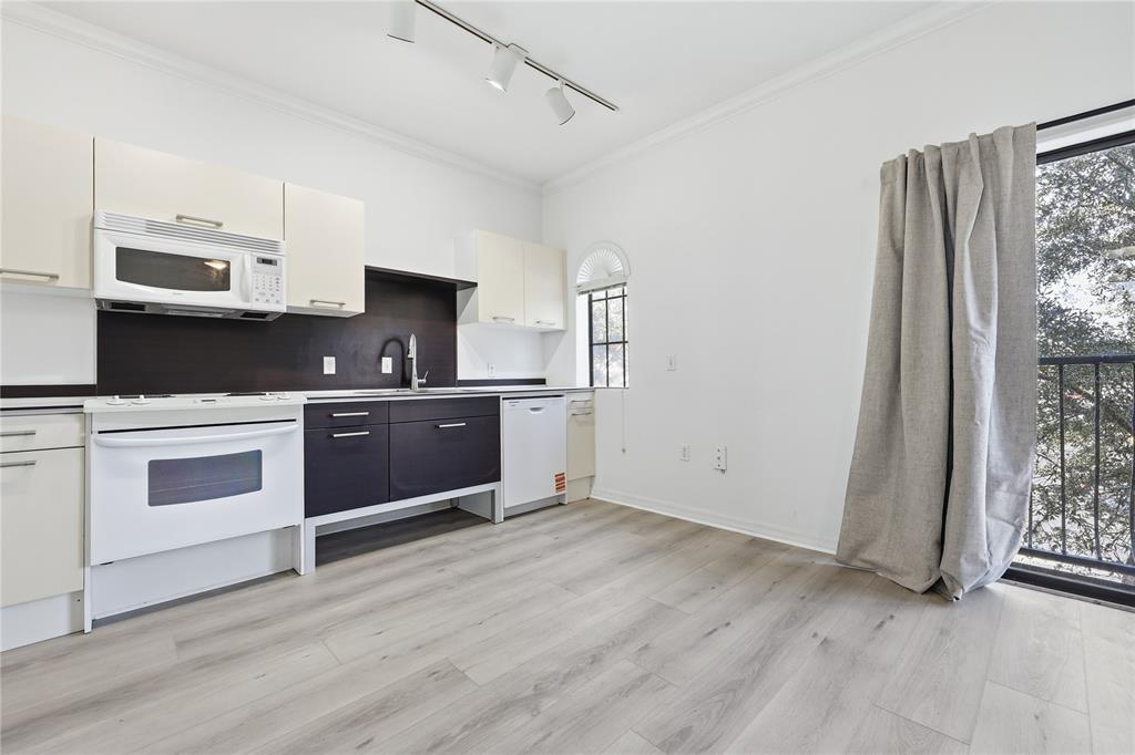 20 Southwest 6th Street, Unit 304 Gainesville, FL 32601 - Photo 7 of 24