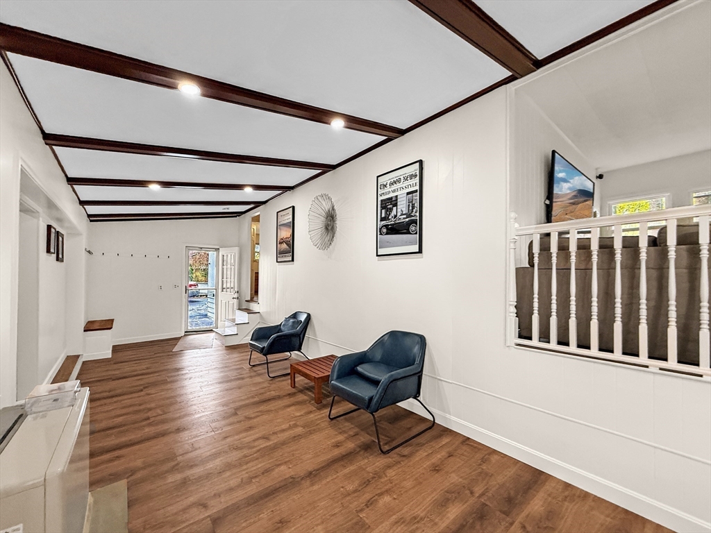 126 Beach Road Salisbury, MA 01952 - Photo 7 of 32