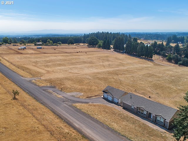 28303 Southwest Baker Road Sherwood, OR 97140 - Photo 24 of 32