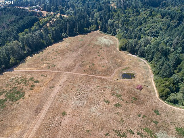 28303 Southwest Baker Road Sherwood, OR 97140 - Photo 31 of 32