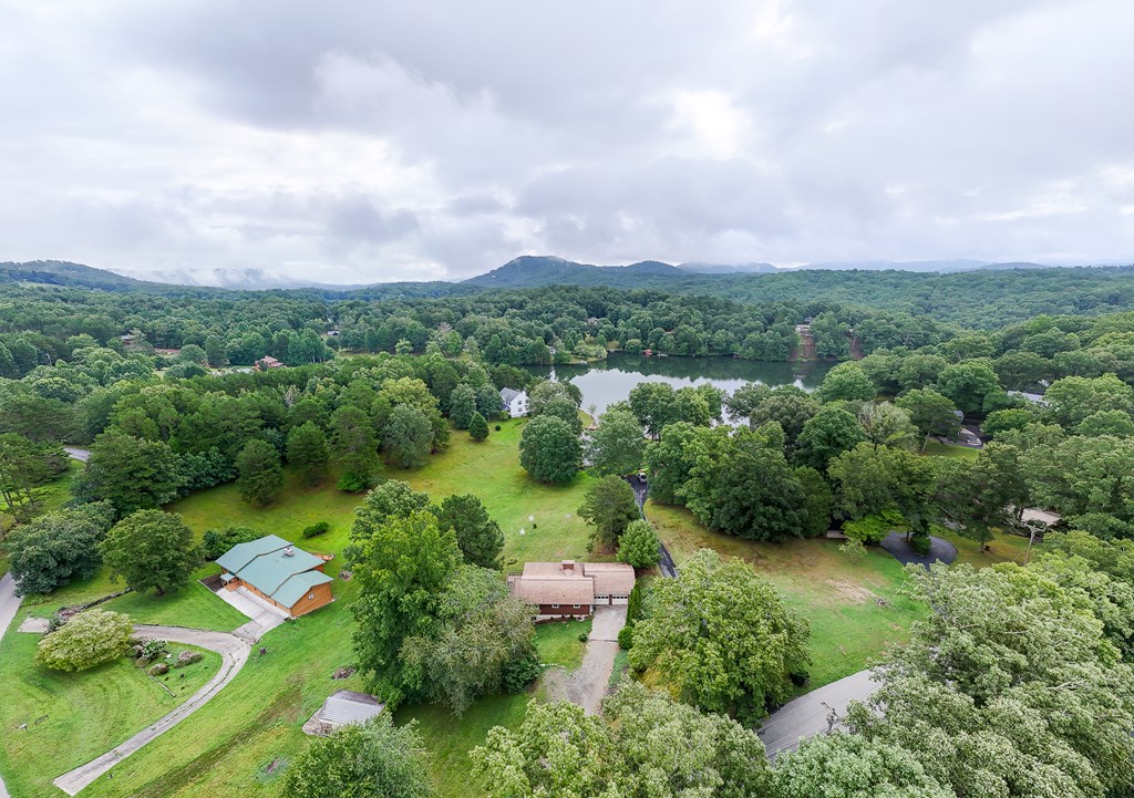 683 Old Evans Road Murphy, NC 28906 - Photo 6 of 58 Gallery Image 6