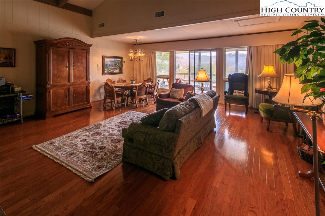 303 Balsam Road Boone, NC 28607 - Photo 4 of 29 Gallery Image 4