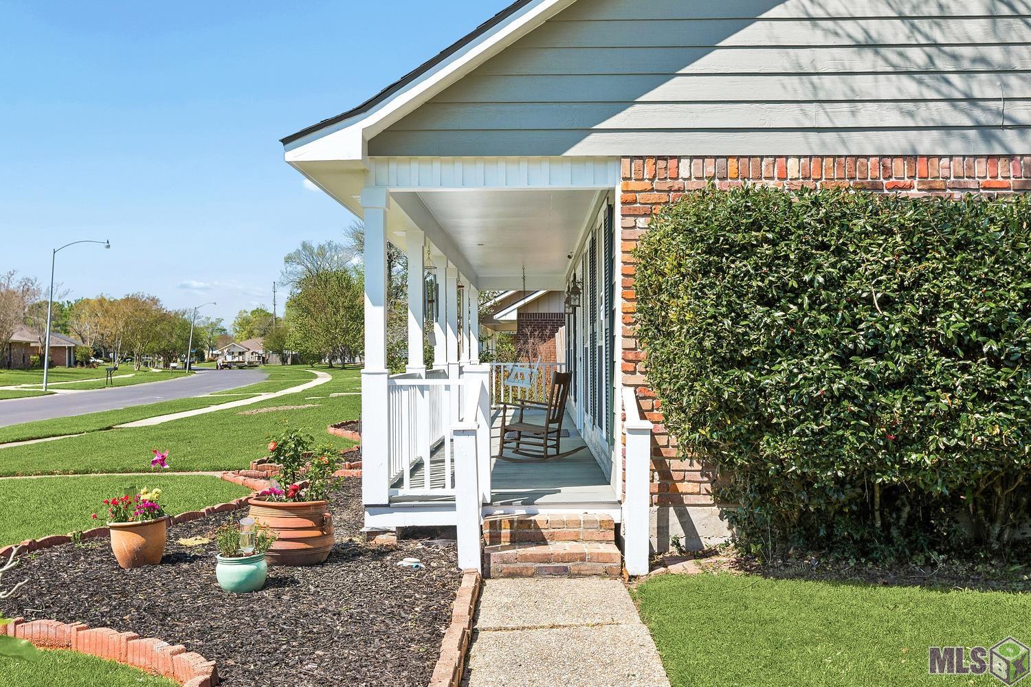 13717 Cedar Ridge Avenue Baton Rouge, LA 70817 - Photo 4 of 29