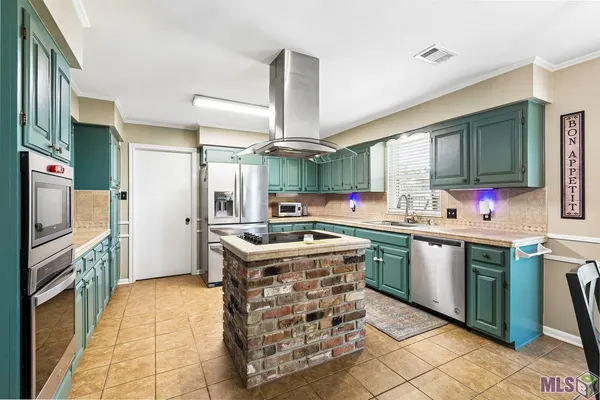 $349,990 | 13717 Cedar Ridge Avenue, Baton Rouge, LA 70817