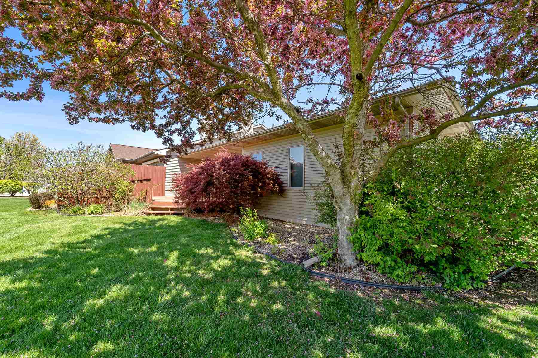 4911 Eagle Crest Court Springfield, IL 62711 - Photo 9 of 42 Gallery Image 9