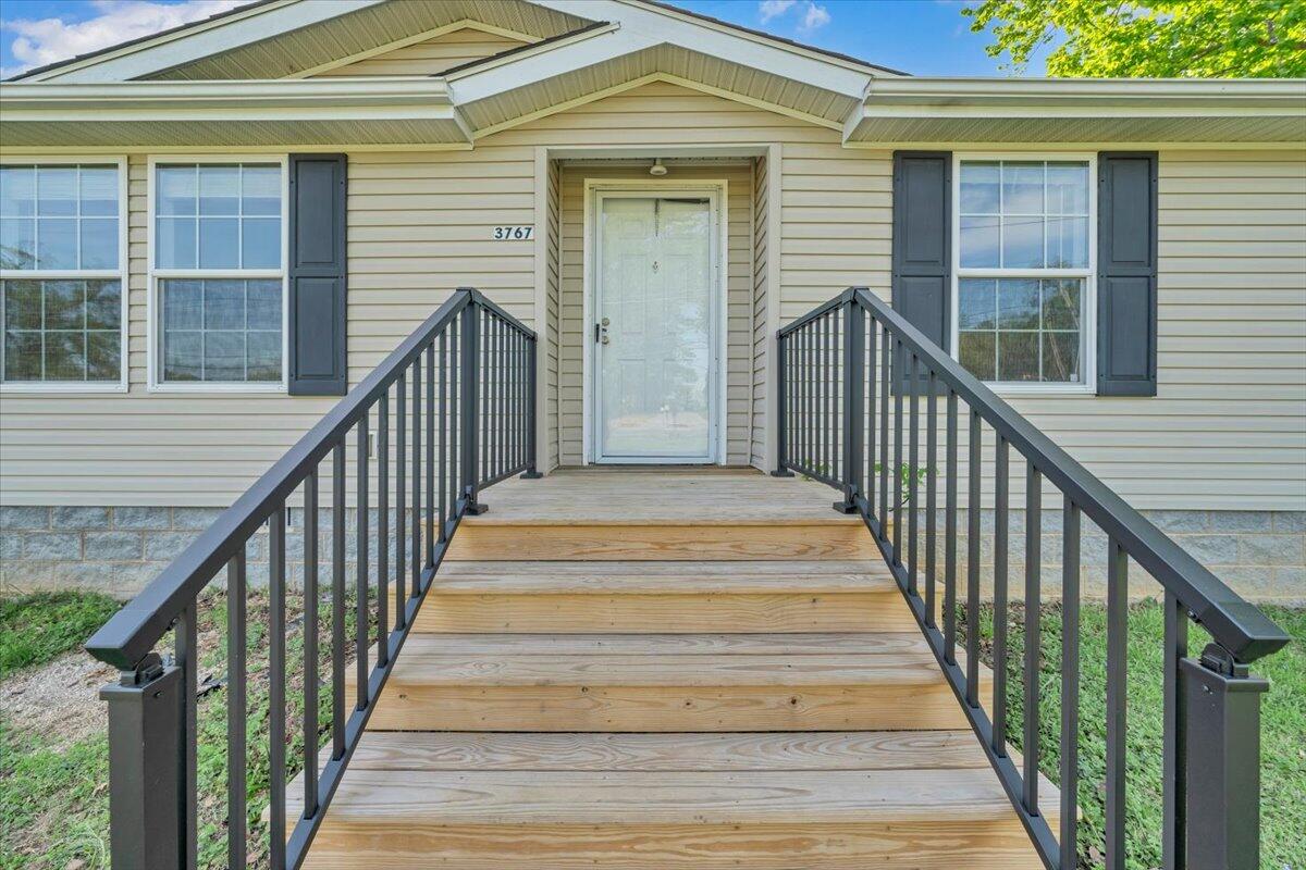 3767 Bandy Road Roanoke, VA 24014 - Photo 4 of 44 02-MIB02805