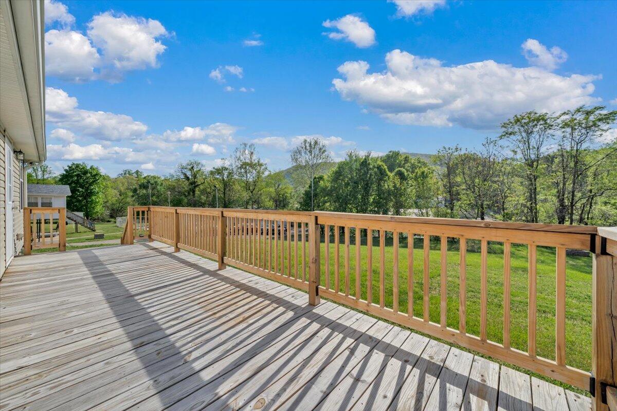 3767 Bandy Road Roanoke, VA 24014 - Photo 41 of 44 35-MIB02748