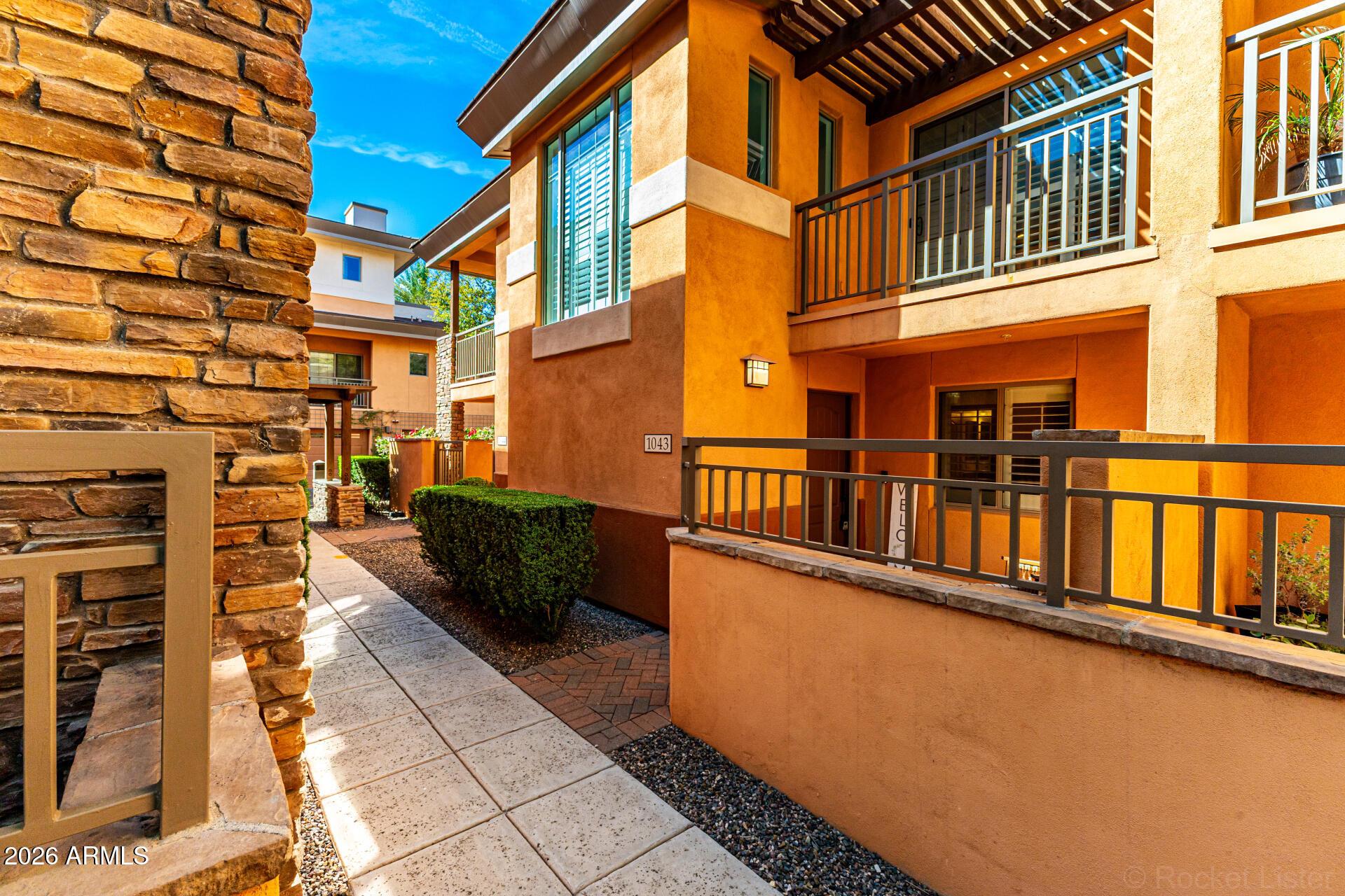 6940 East Cochise Road, Unit 1043 Paradise Valley, AZ 85253 - Photo 3 of 35 not sure