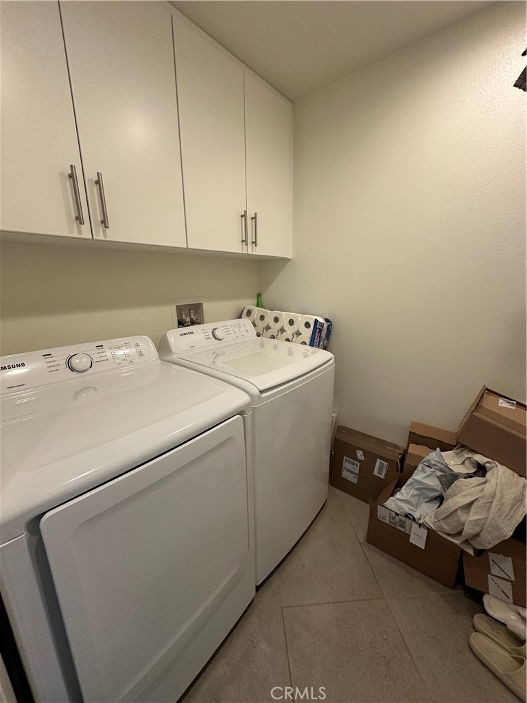 61 Gramercy Irvine, CA 92612 - Photo 21 of 33 a utility room with dryer and washer