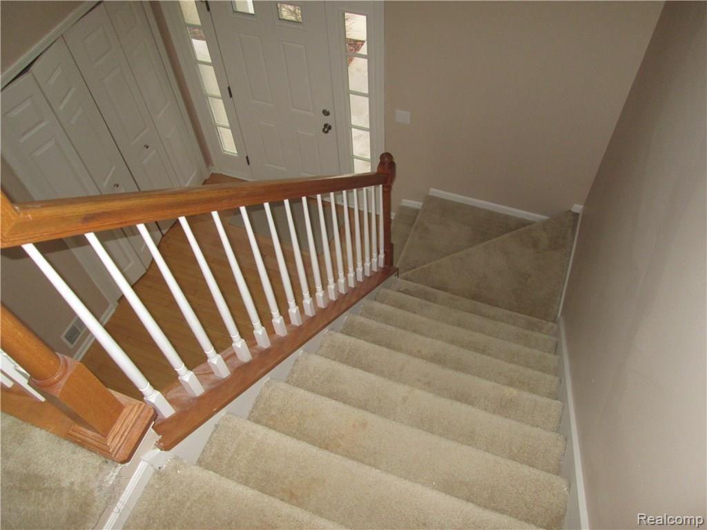 415 Edward J Street Clinton, MI 49236 - Photo 10 of 38