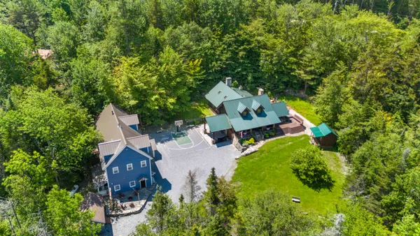 $1,650,000 | 36 Beaver Street, Winhall, VT 05340