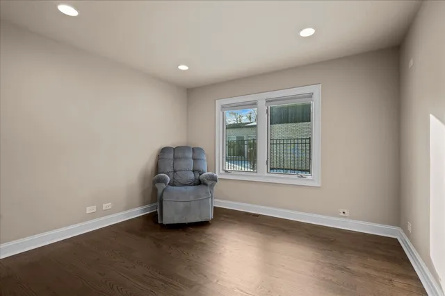 $895,000 | 3931 Miller Drive, Glenview, IL 60026