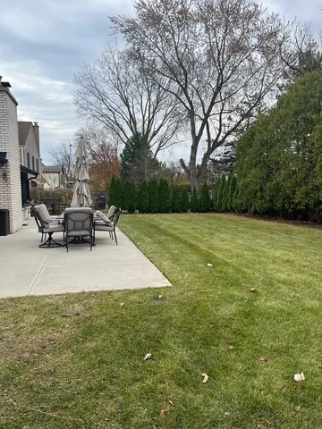 $895,000 | 3931 Miller Drive, Glenview, IL 60026