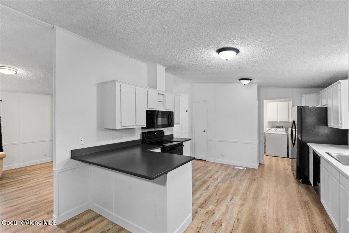 10600 North Benoit Street Hayden, ID 83835 - Photo 14 of 35 14-Kitchen