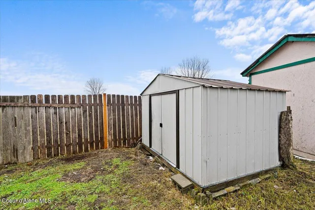 $159,900 | 10600 North Benoit Street, Hayden, ID 83835