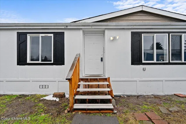 $159,900 | 10600 North Benoit Street, Hayden, ID 83835