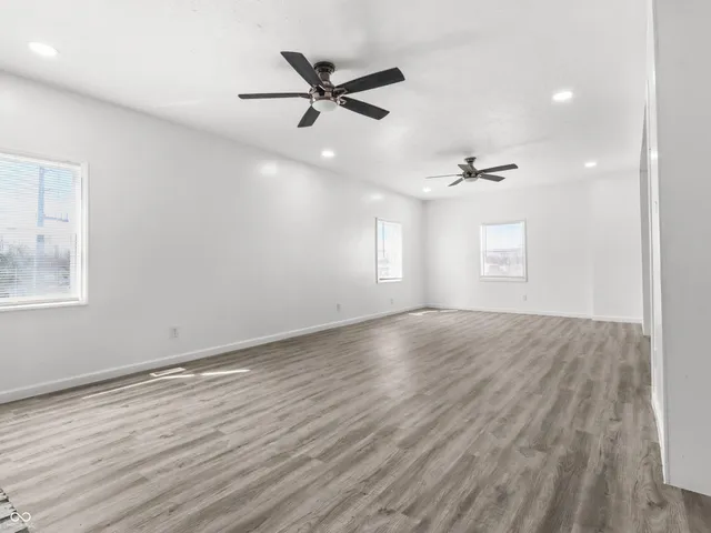 $189,999 | 1630 North Granville Avenue, Muncie, IN 47303