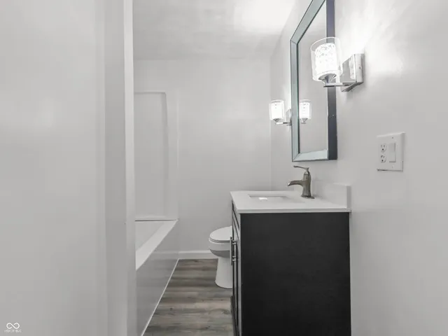 $189,999 | 1630 North Granville Avenue, Muncie, IN 47303