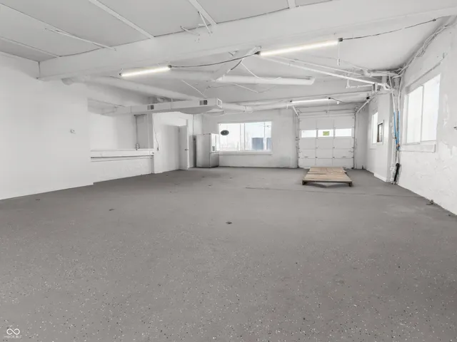 $189,999 | 1630 North Granville Avenue, Muncie, IN 47303