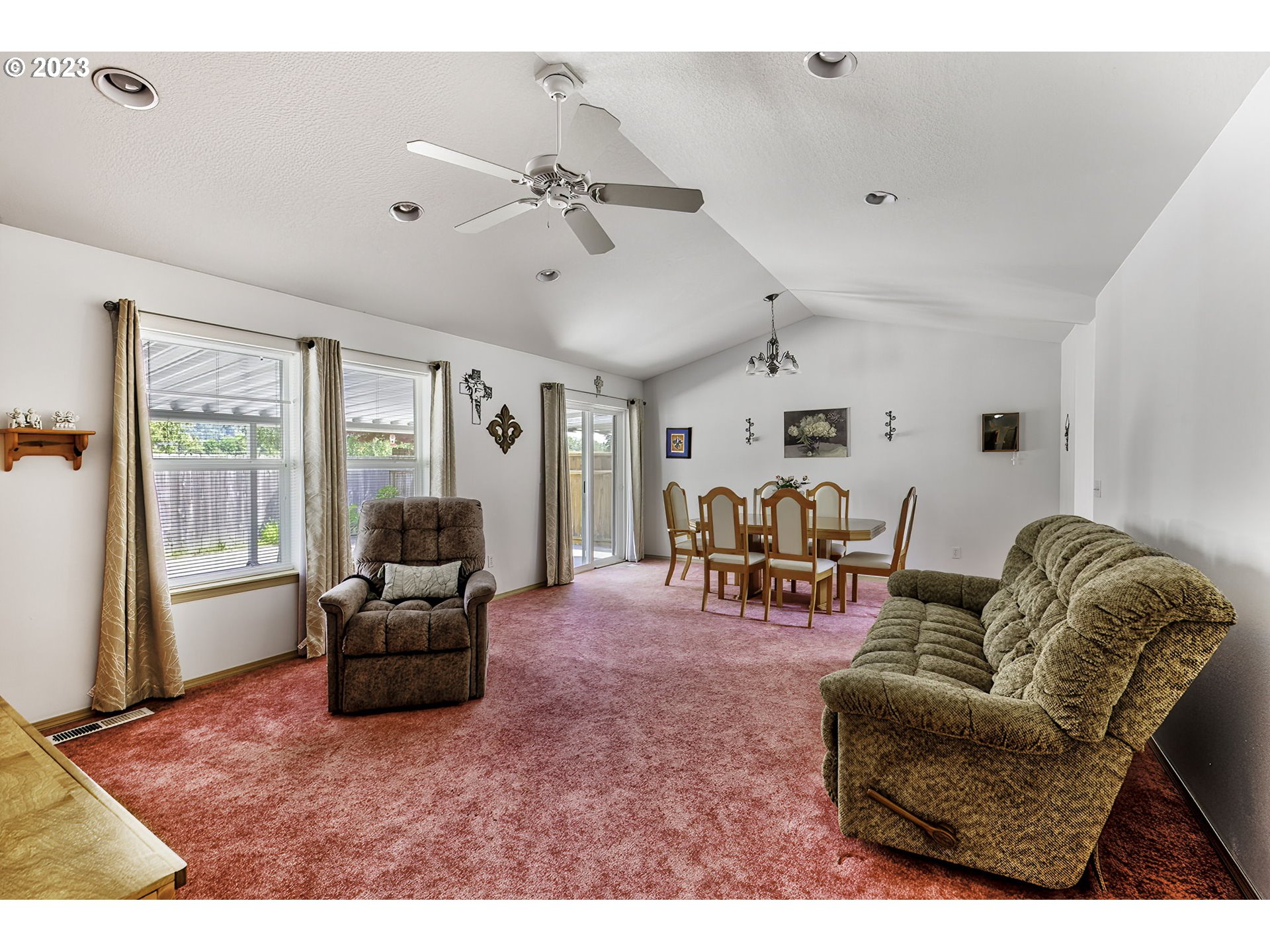 91 Crown Point Road Longview, WA 98632 - Photo 13 of 29 Gallery Image 13