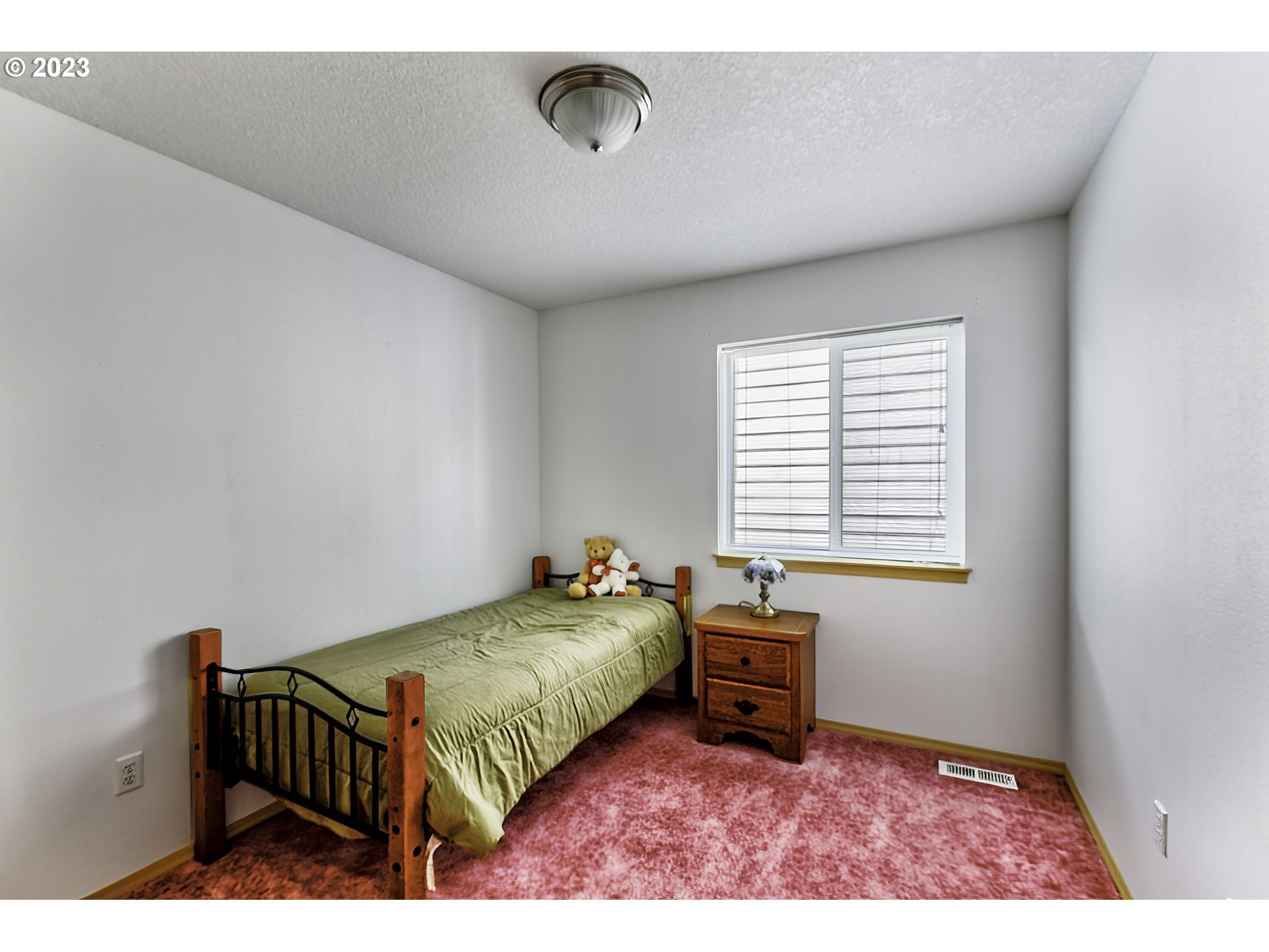 91 Crown Point Road Longview, WA 98632 - Photo 18 of 29 Gallery Image 18