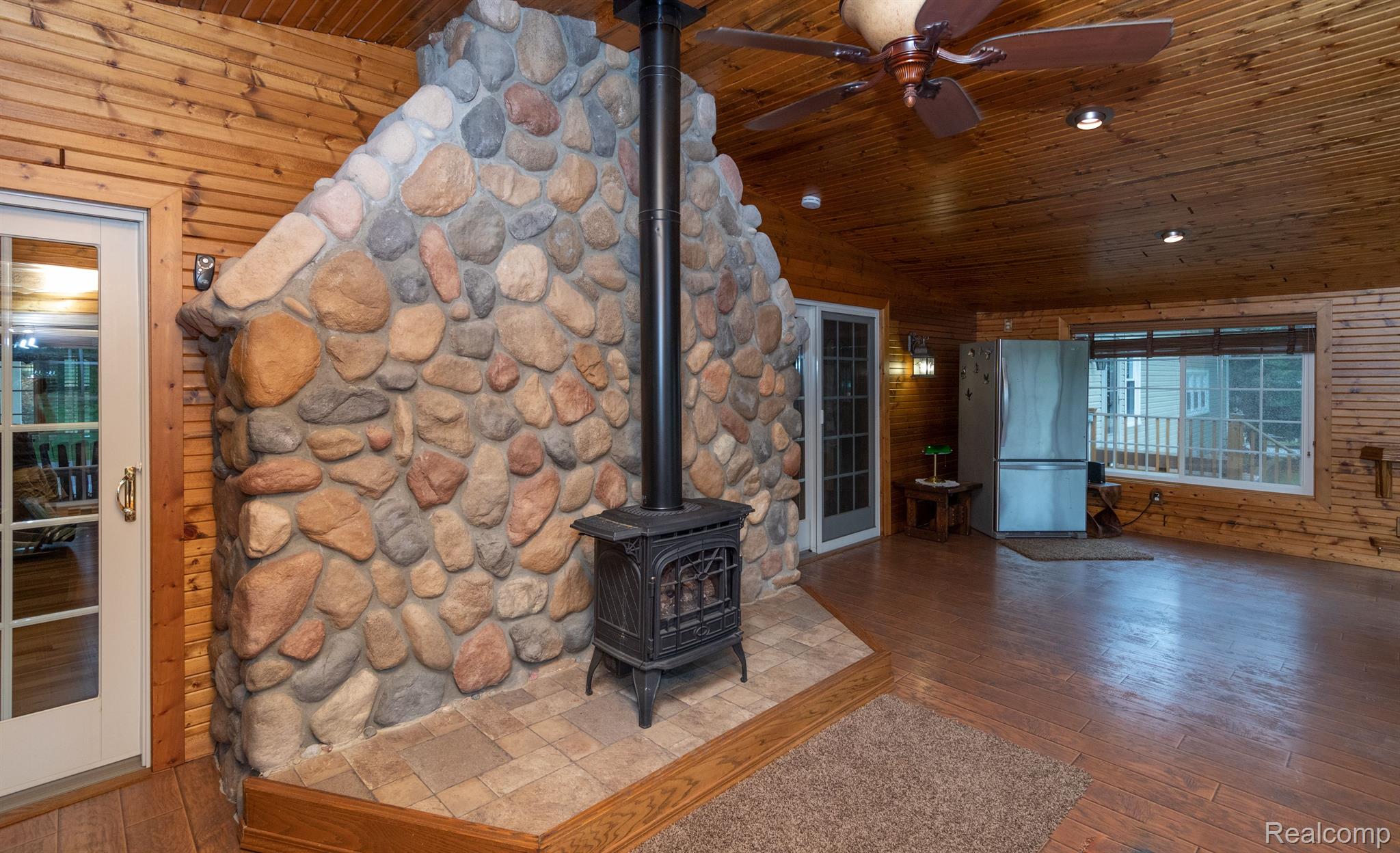 5559 Cade Road Imlay City, MI 48444 - Photo 64 of 98 Another gas