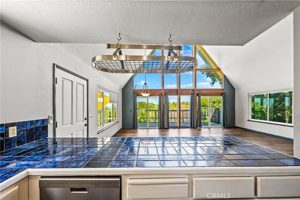$364,500 | 7847 Evergreen Drive, Kelseyville, CA 95451