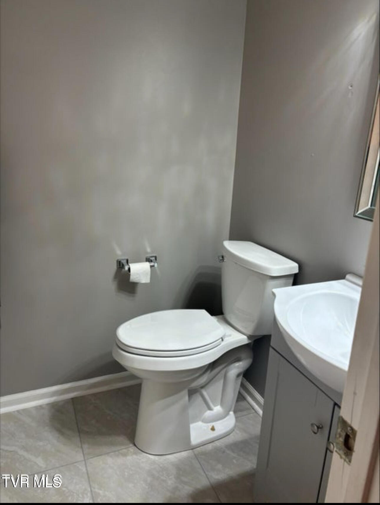 1110 Payne Road, Unit 9B Jonesborough, TN 37659 - Photo 4 of 8 IMG_3644