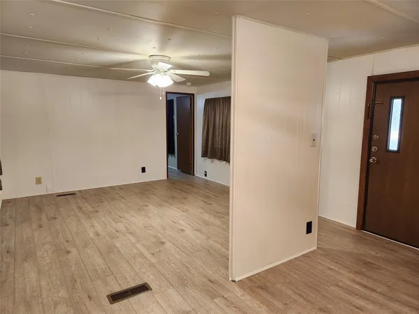 $1,290 | 12208 Lunar Lane, Burleson, TX 76028