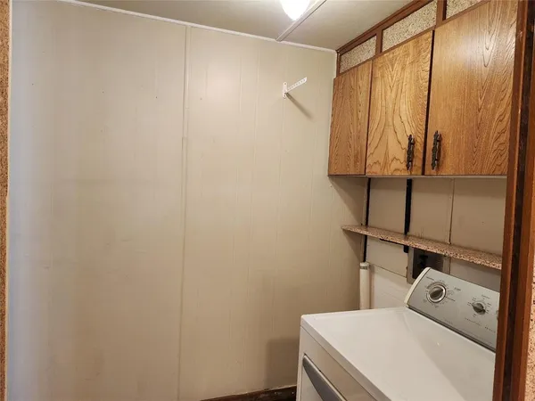 $1,290 | 12208 Lunar Lane, Burleson, TX 76028