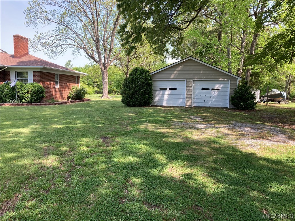 8518 Sandy Ridge Road Hopewell, VA 23860 - Photo 4 of 26 Gallery Image 4