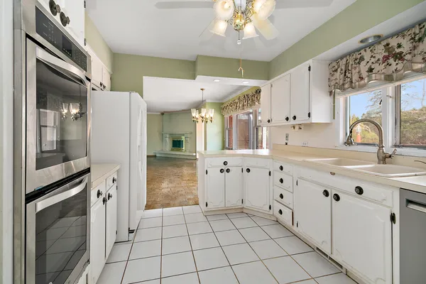 $448,900 | 638 Pheasant Trail, Frankfort, IL 60423