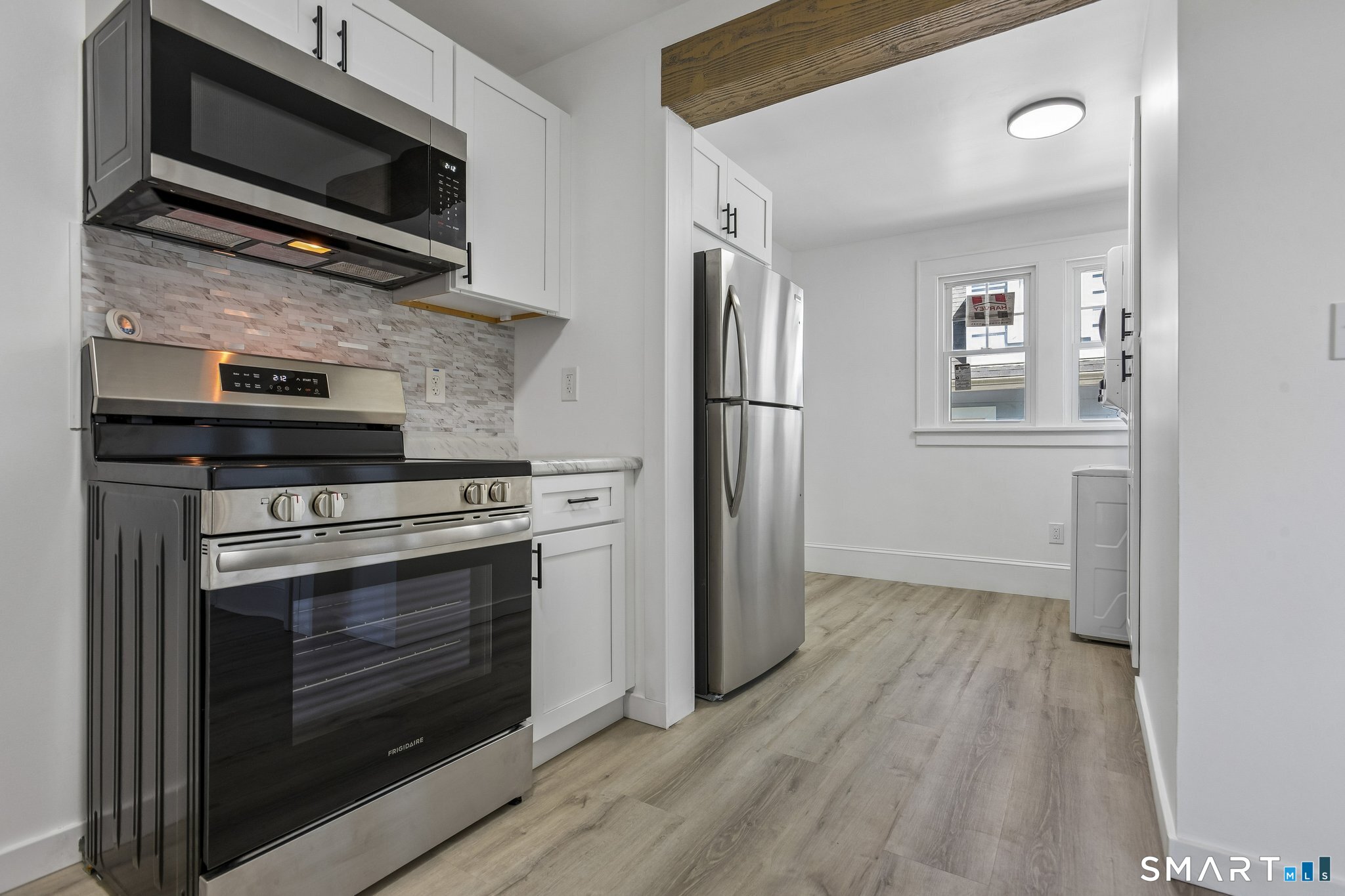 42 Godfrey Street Groton, CT 06340 - Photo 17 of 32