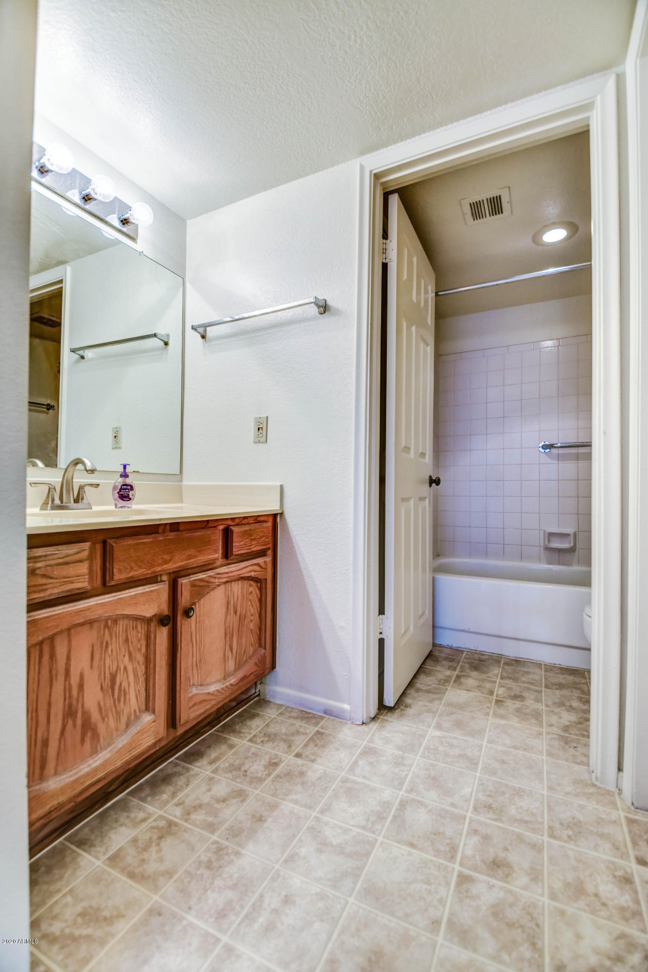 1402 East Guadalupe Road, Unit 148 Tempe, AZ 85283 - Photo 30 of 68 master bath 2