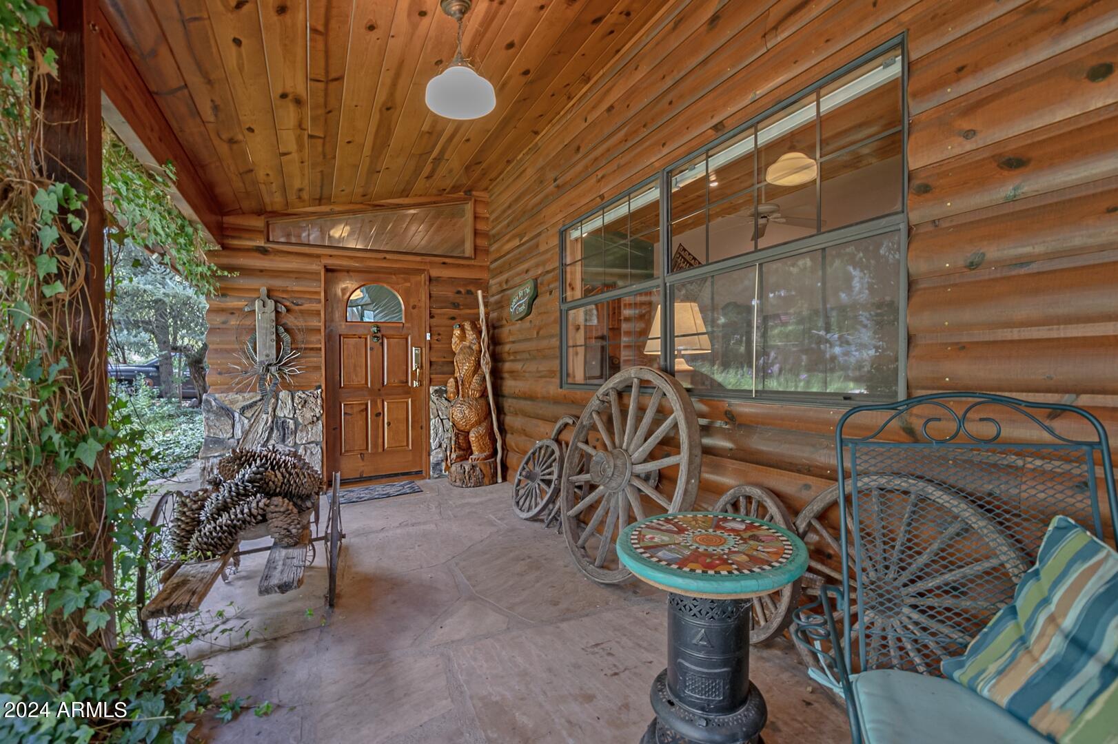 522 Buenagua Road Payson, AZ 85541 - Photo 7 of 74 Front entrance patio