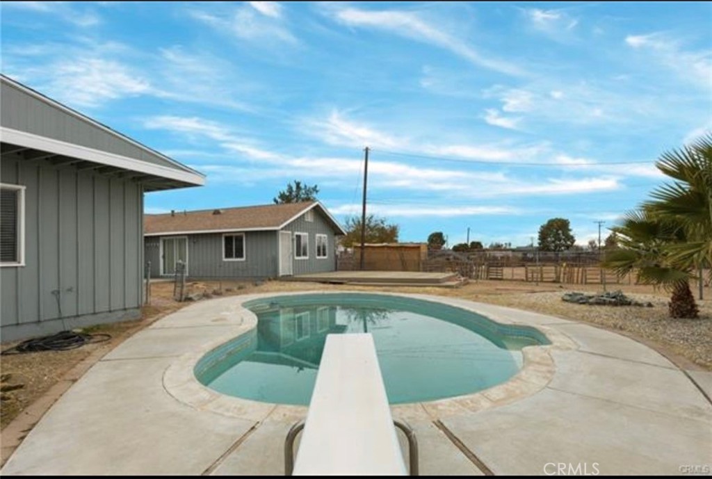 13429 Rancherias Road Apple Valley, CA 92308 - Photo 23 of 27
