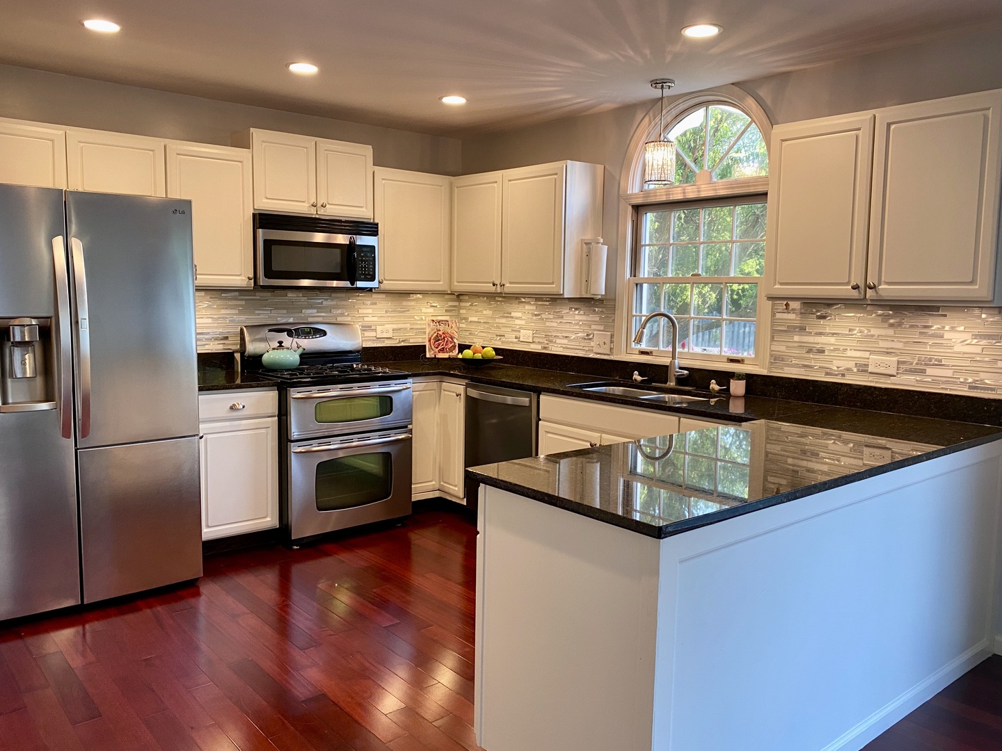 518 Cross Road Gurnee, IL 60031 - Photo 13 of 43