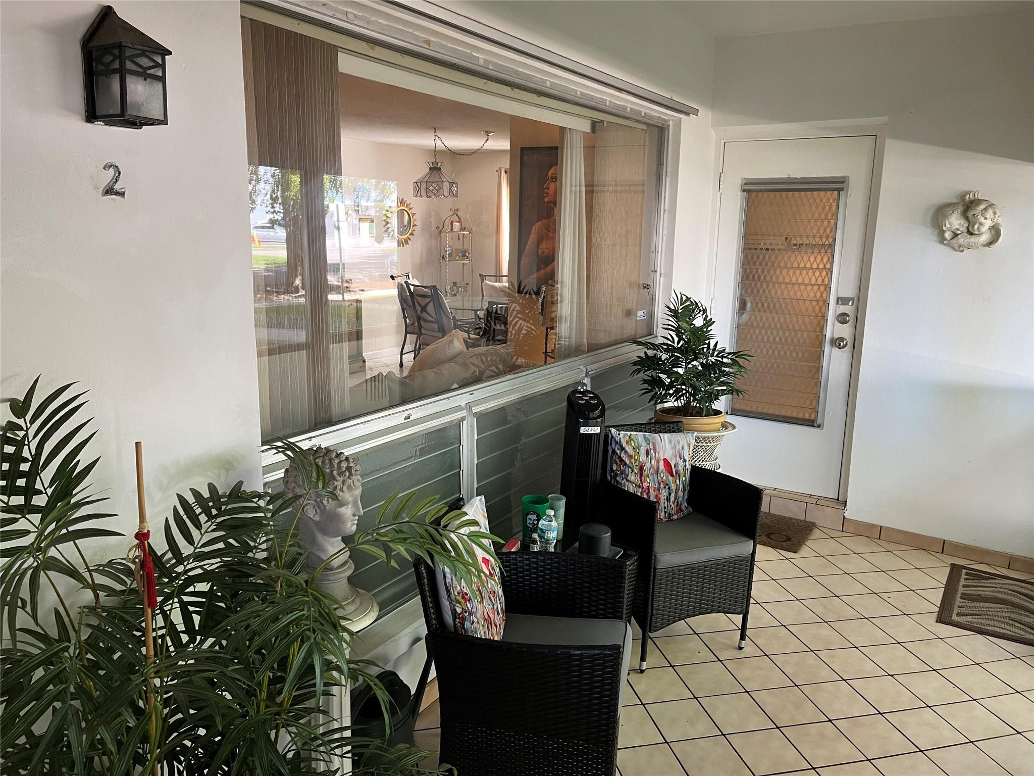 412 South Luna Court, Unit 2 Hollywood, FL 33021 - Photo 19 of 20 a living room with furniture