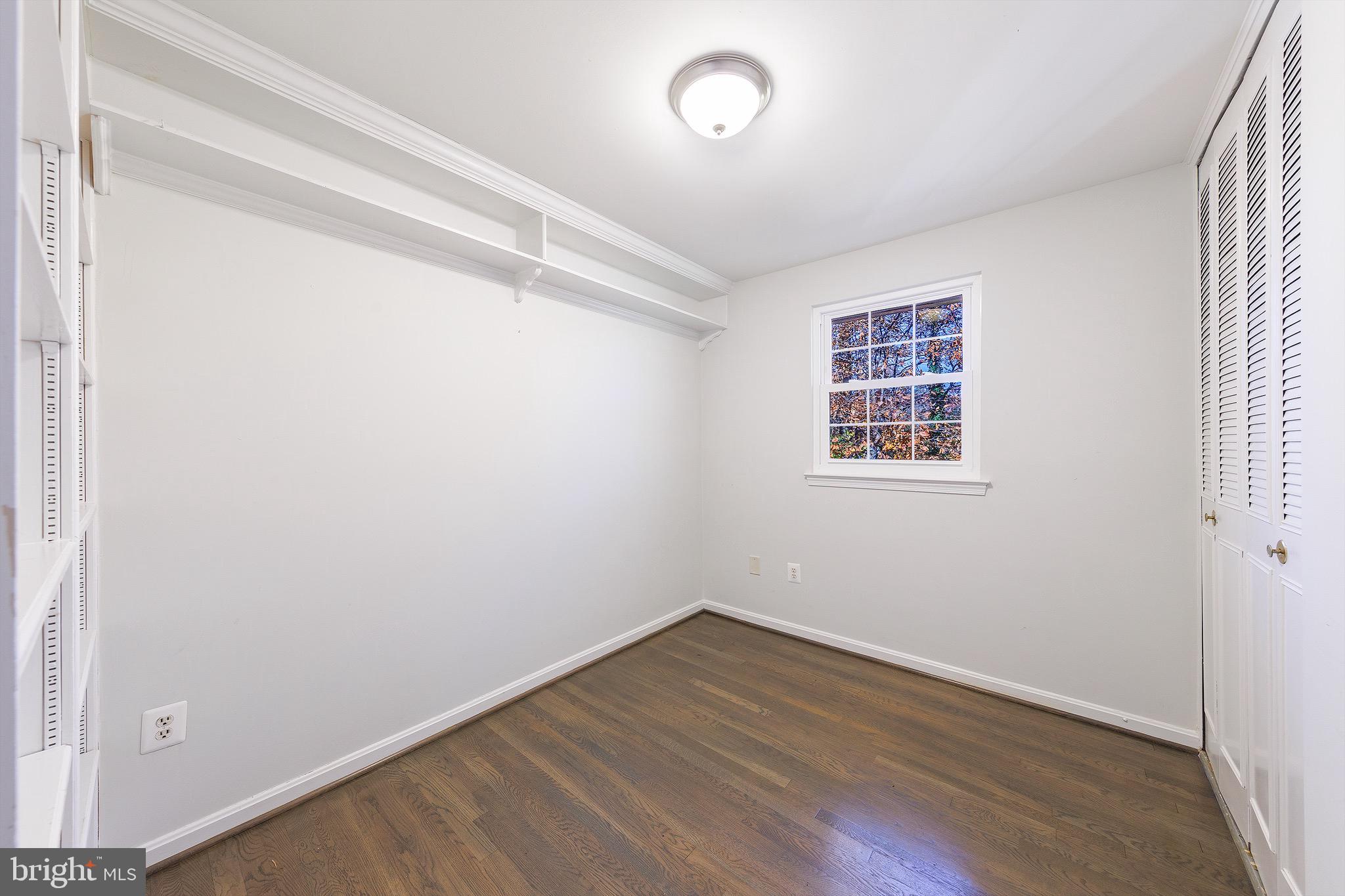 6800 Quebec Court Springfield, VA 22152 - Photo 22 of 44 Bedroom 1