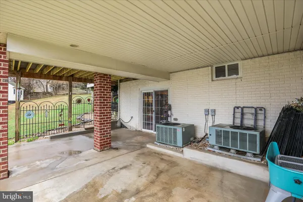 $809,500 | 659 Downhill Drive, Westminster, MD 21157