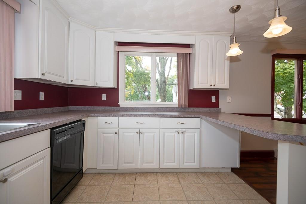 36 Old Sturbridge Road Southbridge, MA 01550 - Photo 3 of 25 Gallery Image 3