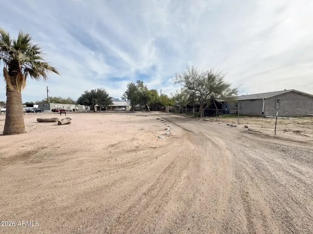 $950 | 535 North Gold Drive, Unit 6, Apache Junction, AZ 85120