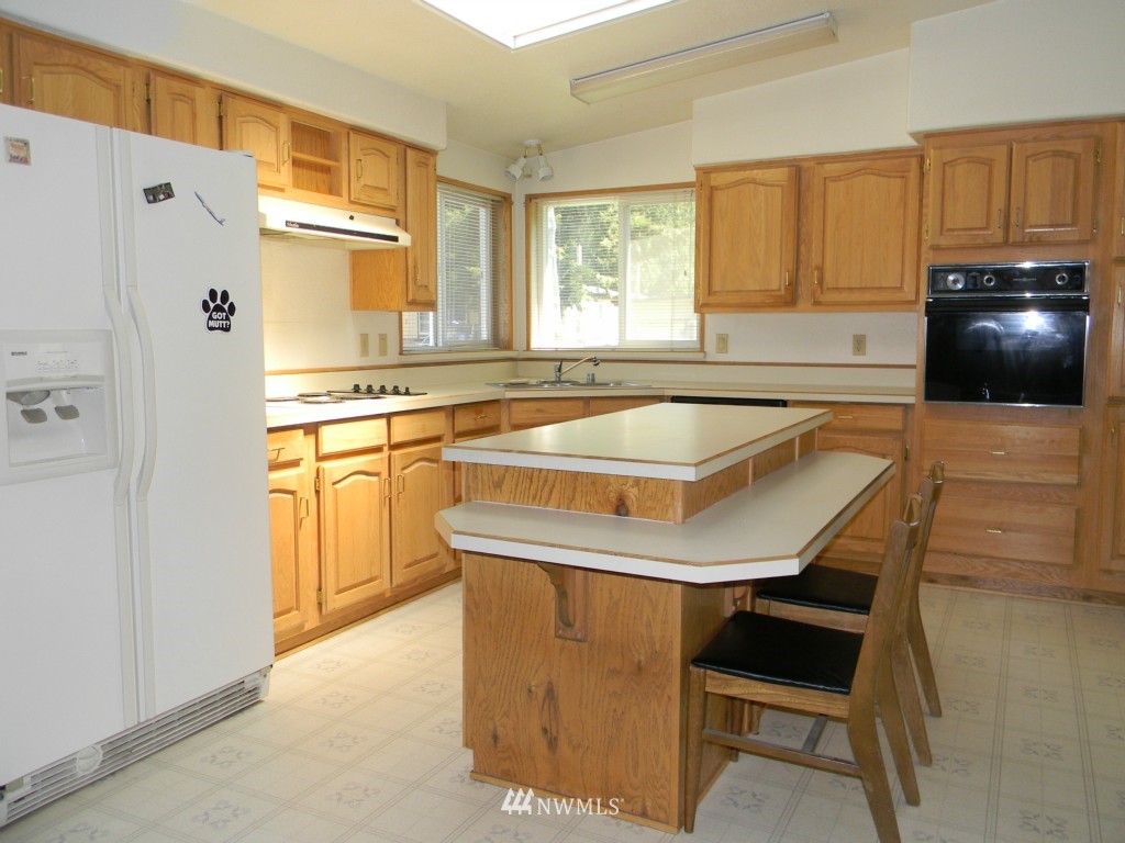 30 Northeast Cherokee Beach Road Belfair, WA 98528 - Photo 6 of 15 Gallery Image 6