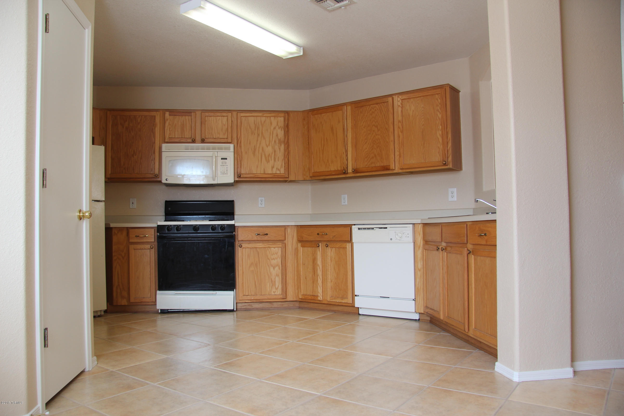 9485 East Bench Mark Loop Tucson, AZ 85747 - Photo 5 of 25