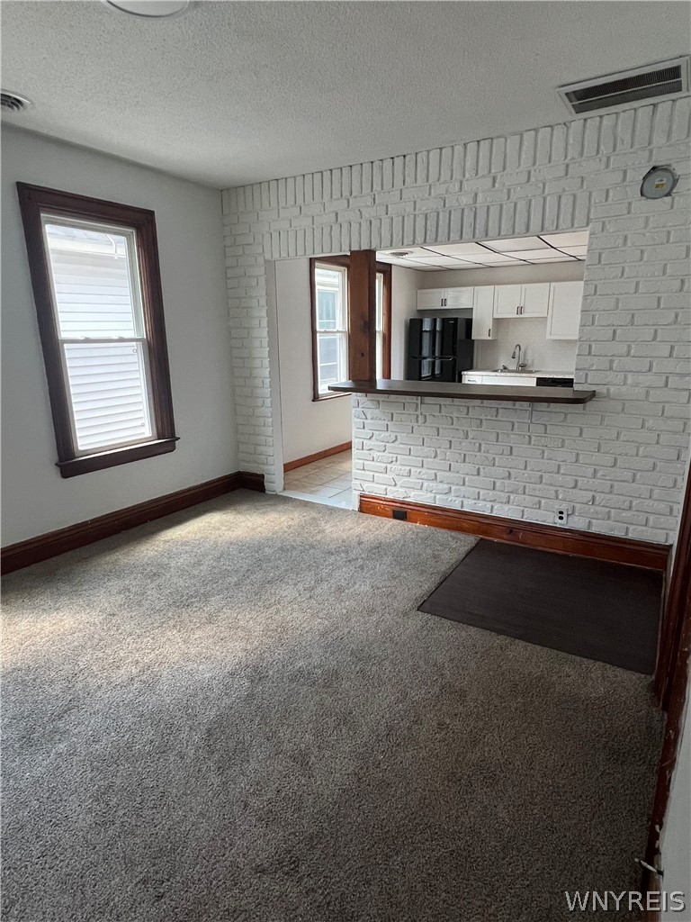 160 Benzinger Street Buffalo, NY 14206 - Photo 28 of 35