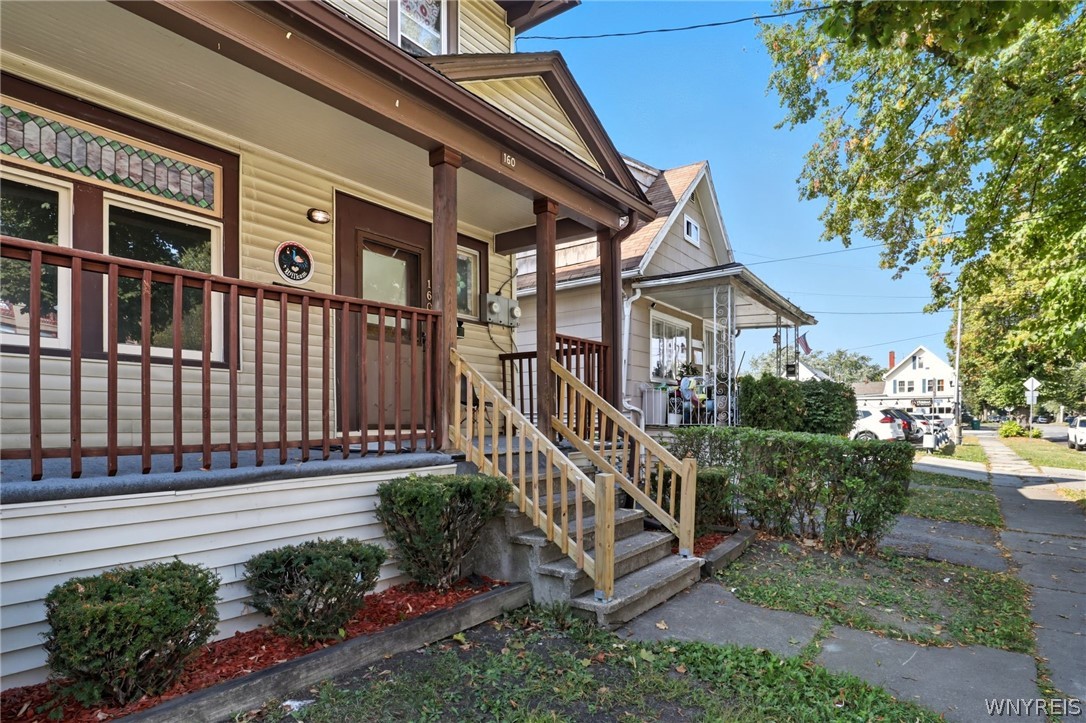 160 Benzinger Street Buffalo, NY 14206 - Photo 3 of 35