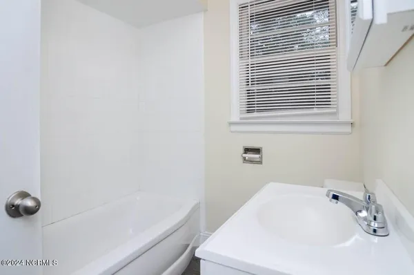 $1,795 | 626 South Kerr Avenue, Wilmington, NC 28403
